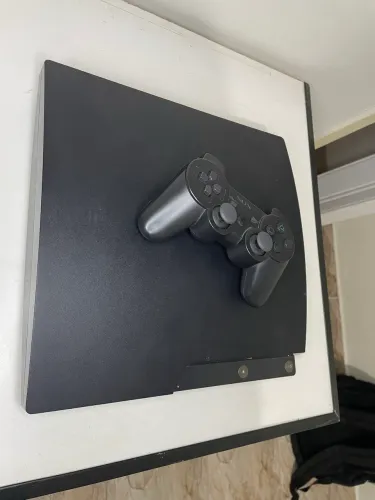 Ps3 slim desbloqueado completo, com vários jogos 