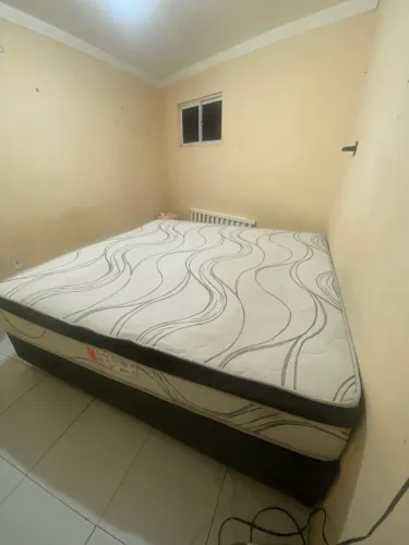Cama king muito boa