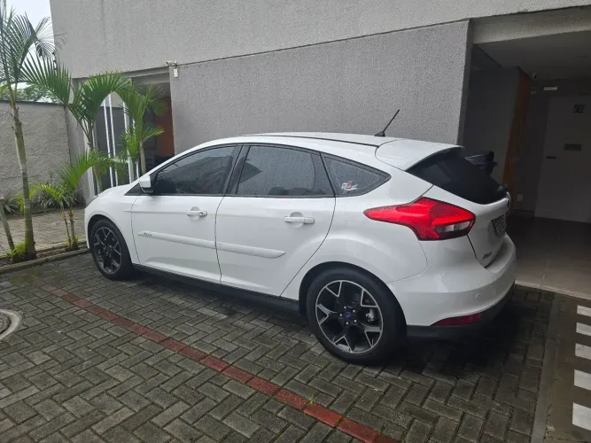 Ford Focus 2.0 16v/se/se Plus Flex 5P Aut. 2019