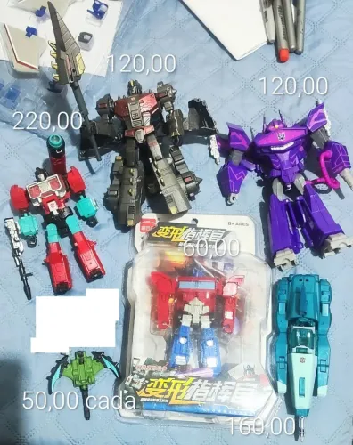 Lote Transformers e acessórios - Perceptor, Blurr Titans Return, Shockwave Authentics