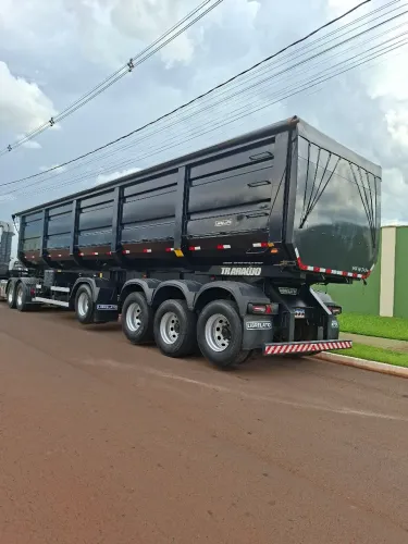 Carreta caçamba 4 eixo 