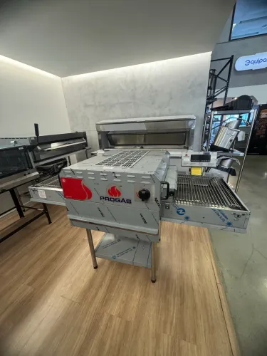 Forno Esteira Pizzas 40cm elétrico/gas Prfe-400 Progás