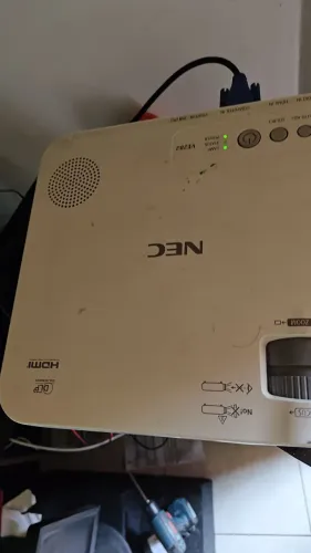 Projetor, HDMI, VGA e som