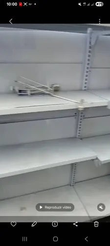 Gondulas de pratilheira