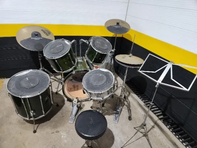 Bateria Pearl Export Series completa, único dono