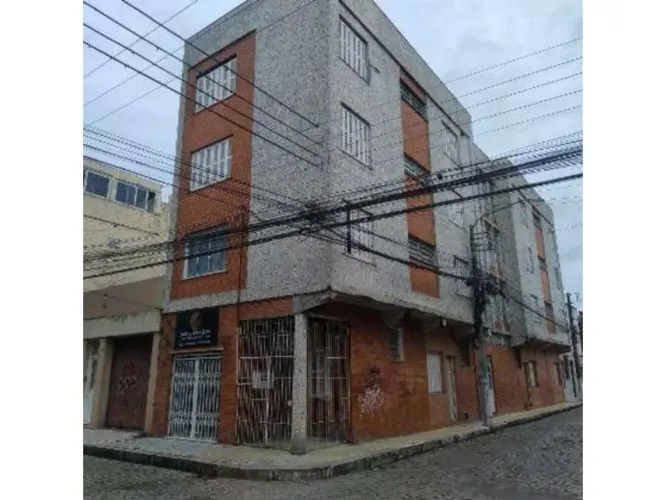 Apartamento em Leilão - Centro - Pelotas - RS