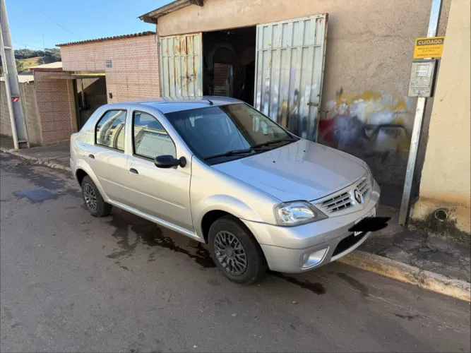 Renault Logan Authentique Hi-flex 1.0 16V 4P 2009