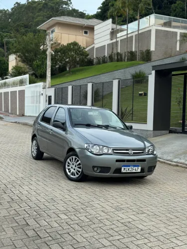 Fiat Palio 1.0 Economy Fire Flex 8V 4P 2011