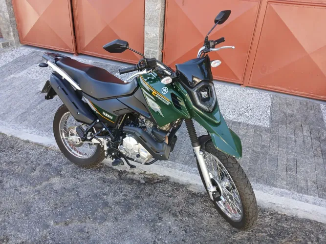 Yamaha XTZ Crosser Z 2024/2025 único dono, pouco rodada, na garantia até julho/2028