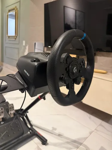 Volante logitech g923 com suporte
