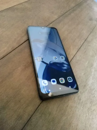 MOTO E22 + 128GB + 4G RAM (Excelente)