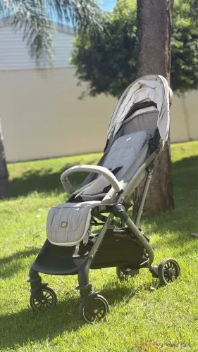 Carrinho de bebê compacto Joie