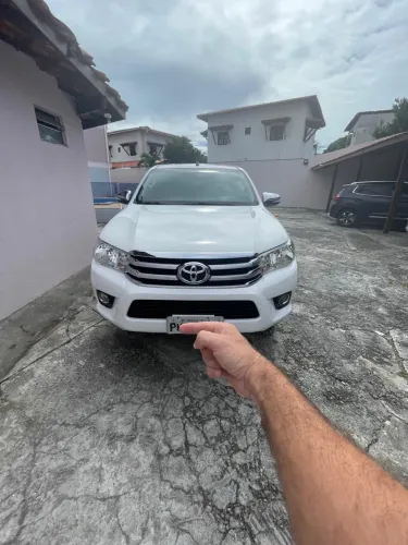 Toyota Hilux CD SRV 4X2 2.7 Flex 16V Aut. 2017