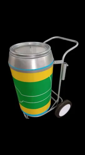 Cooler com carrinho metálico e rodas.