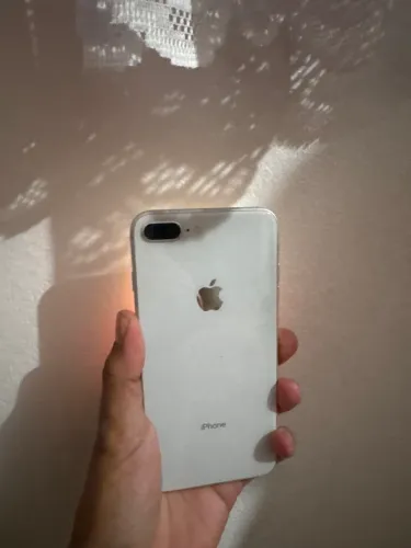 IPhone 8 Plus 