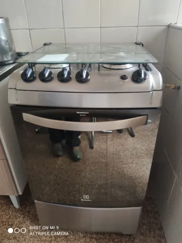 FOGÃO ELETROLUX INOX 4 BOCAS 52SPX(CHEF INOX)