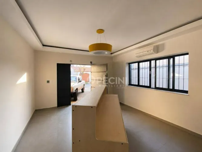 Casa comercial para alugar no Cidade Jardim em Rio Claro.