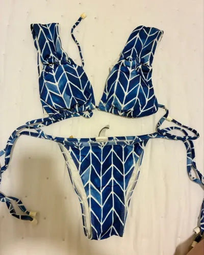 Biquíni bikiny society