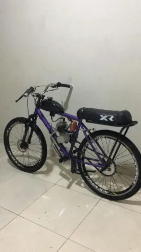 Motorizada bom com 1 mês e meio de uso