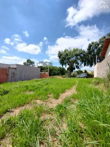 Terreno em Charqueda para Terreno e Construção
