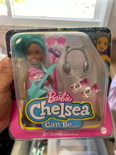 Playset Barbie Chelsea pode ser rockstar com Brunette Chelsea