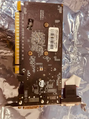 Placa de vídeo GT 610