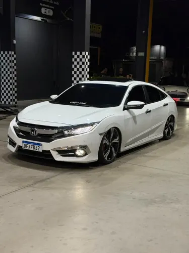 Honda Civic Sedan Touring 1.5 Turbo 16V Aut.4p 2018