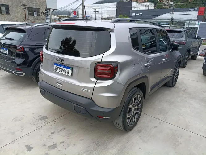 Jeep Renegade Long. T270 1.3 TB 4X2 Flex Aut. 2023