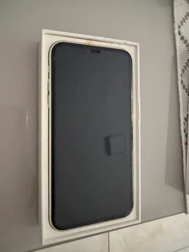 iPhone XR Seminovo