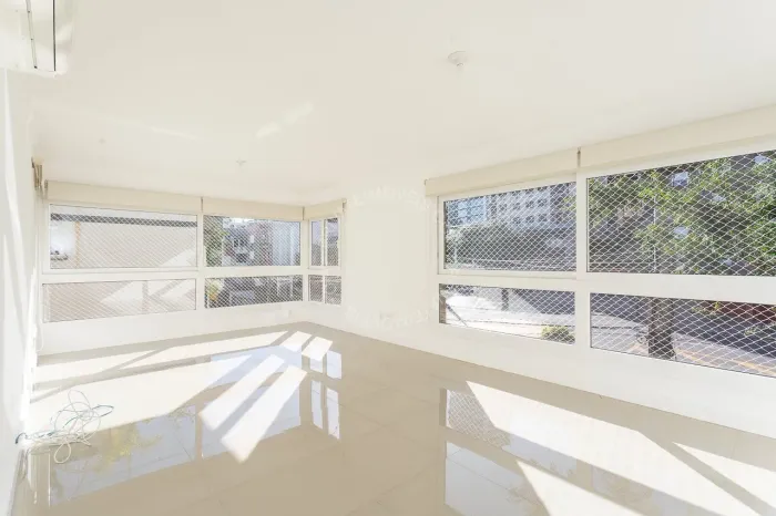 Apartamento semimobiliado para alugar no Bela Vista com 3 quartos (1 suíte)