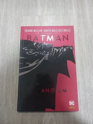 Batman Ano Um Hq