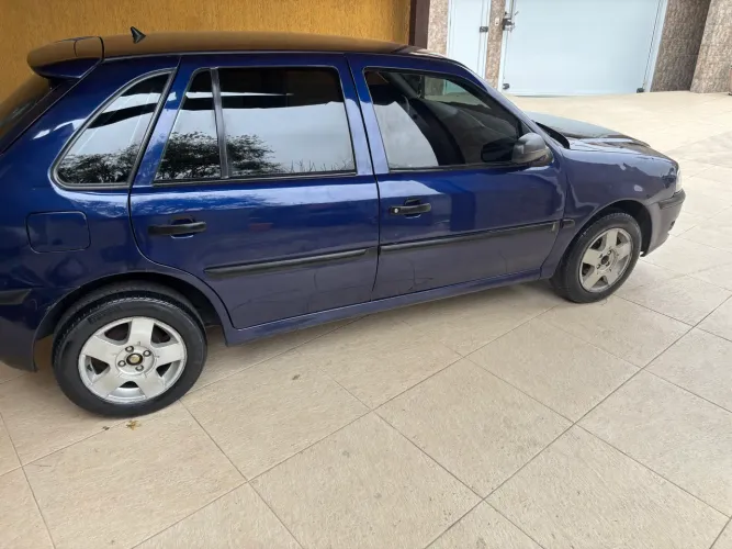 Volkswagen Gol Geração III Power 1.6 MI 8V Gasolina Mec. 4P 2003