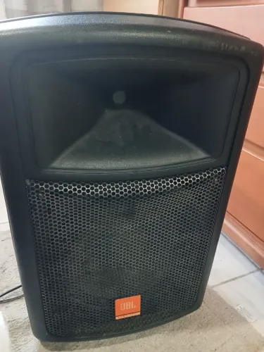 Caixa de som JBL