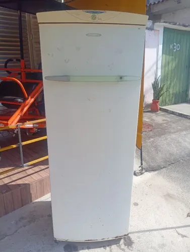 Geladeira comum Brastemp BRO35A