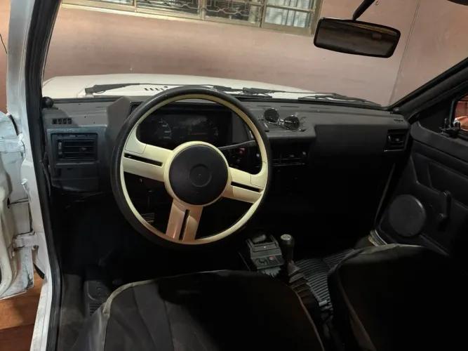 Volkswagen Gol GL 1.6 Mi/star 1.6 E 1.8/atlanta 1.6 (álcool) 1990