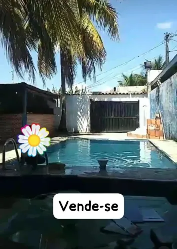 Vendo chácara com piscina