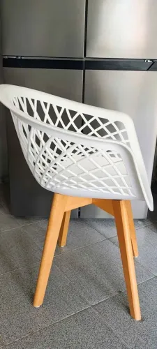CADEIRA WEB WOOD