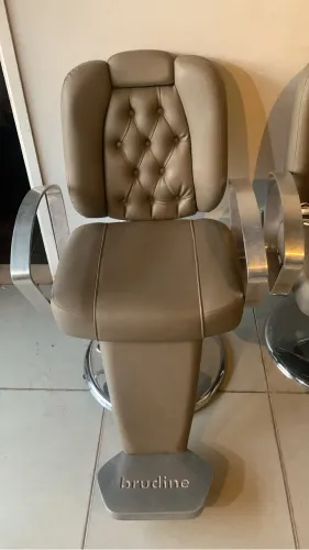 Cadeira para barbearia