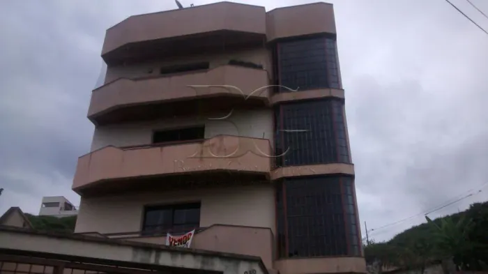 Apartamentos Padrão em Poços de Caldas