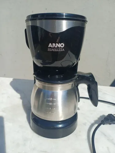 Cafeteira Arno Perfectta 127V com Jarra Inox - 650W