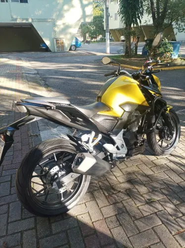 CB300F TWISTER 2023 17.900KM