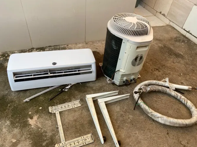 Vendo Ar Condicionado Inverter 12.000 BTUS