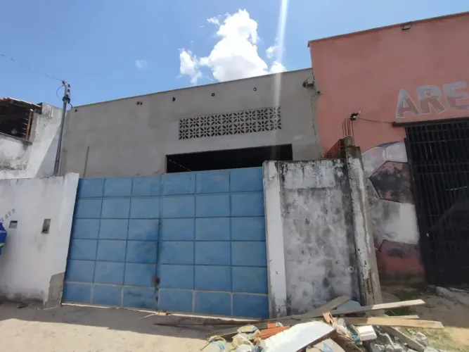 Excelente Galpão Comercial - Bairro Parque ideal - 300 m²