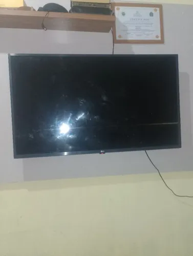 Televisão com defeito vale a pena consertar