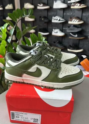 Nike Dunk Low Verde Musgo/Branco Unissex