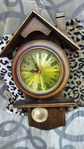 RELÓGIO DE PAREDE MADEIRA ESTILO CUCO - DECORAÇÃO VINTAGE