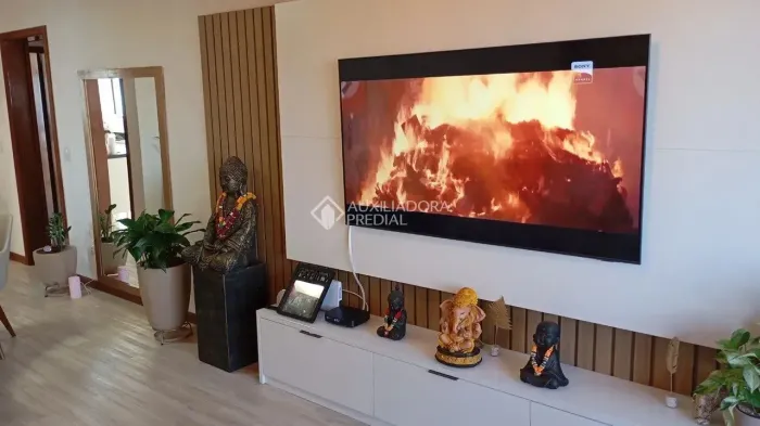 Cobertura duplex no Centro de Canoas à venda