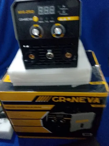 Máquina inversora de solda, nova na caixa, 3 em 1, MIG, TIG, ELETRODO completa