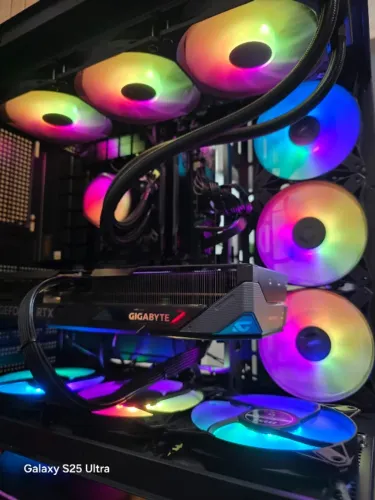 PC Gamer Ryzen9 9900x RTX 5070 Novo