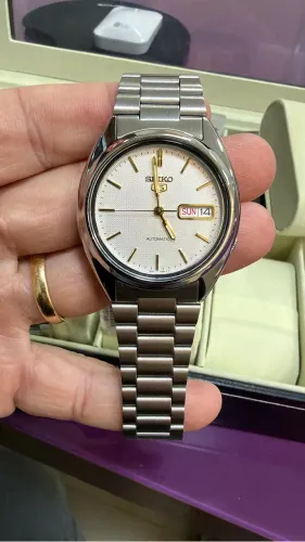 Relógio Masculino Seiko 5 Automático SNXG47K1 - Mostrador Texturizado